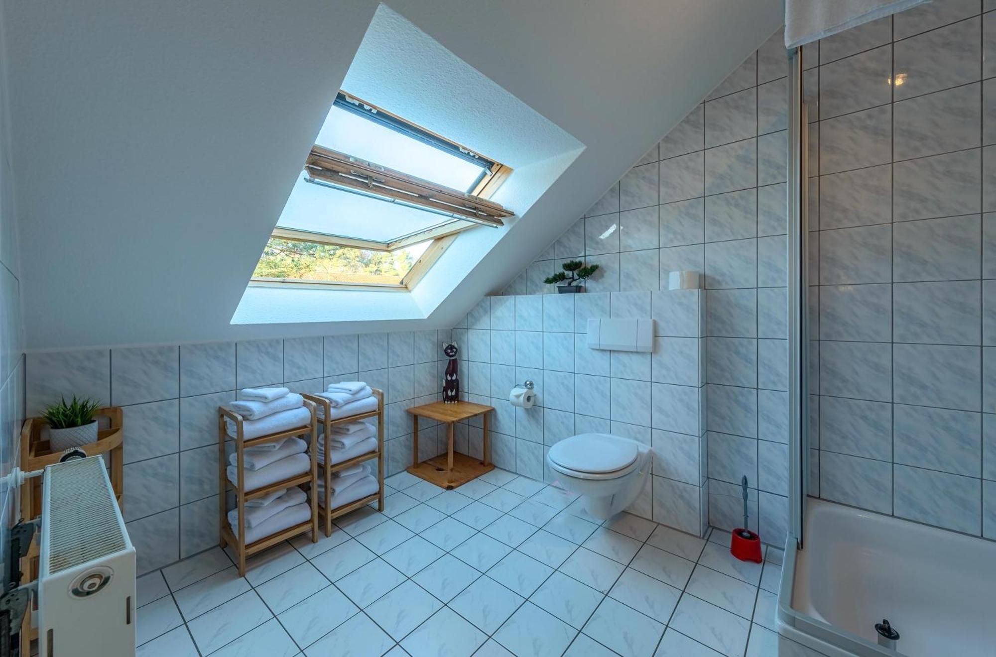 Fuenfseen Ferienhaus Schwanensee מראה חיצוני תמונה