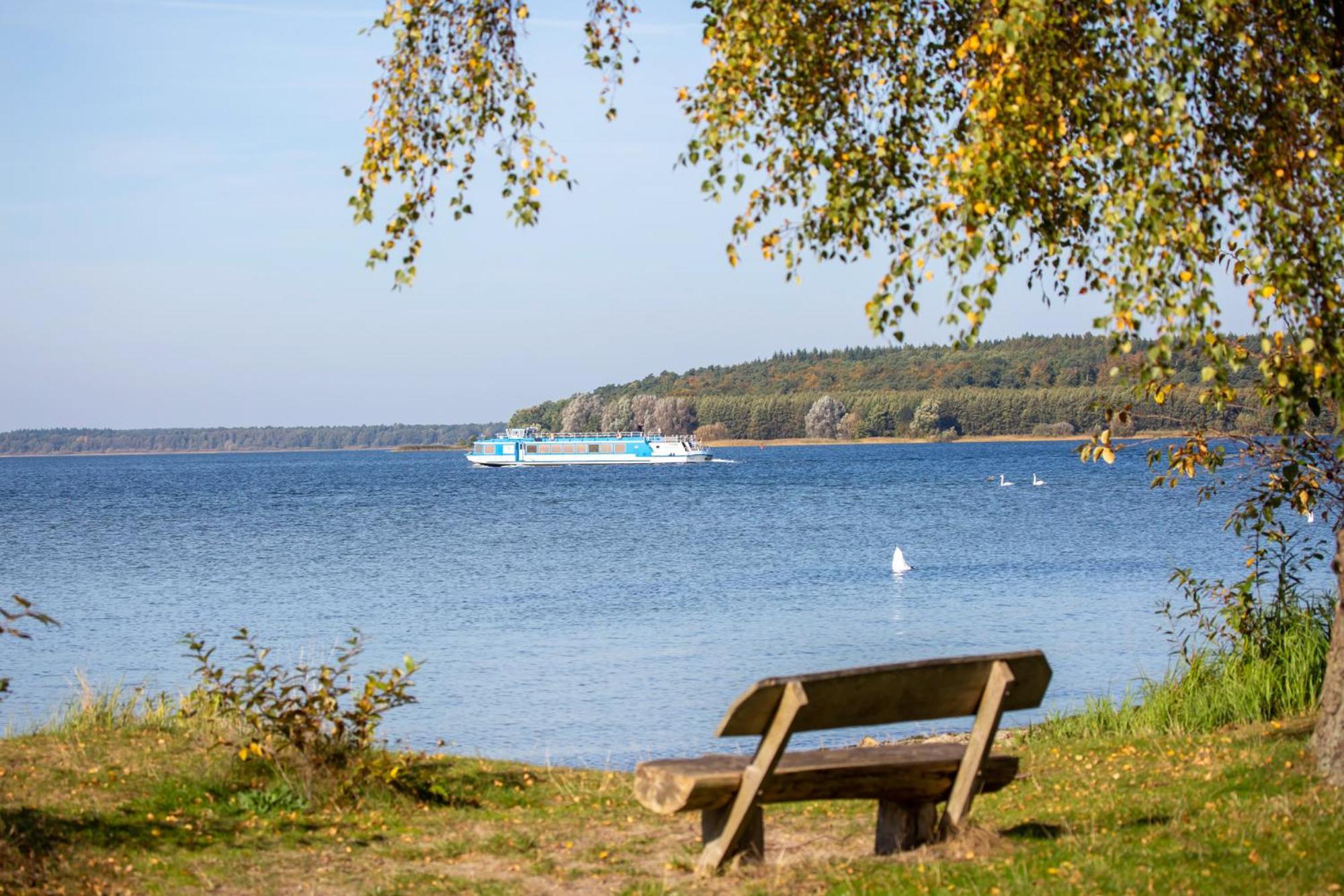 Fuenfseen Ferienhaus Schwanensee מראה חיצוני תמונה